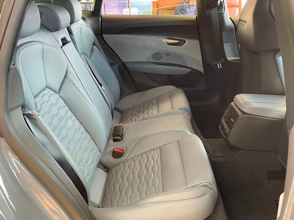 2022 Audi e-tron GT Premium Plus quattro - 22975557 - 20