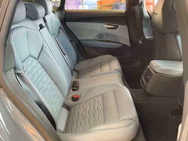 2022 Audi e-tron GT Premium Plus quattro - 22975557 - 20
