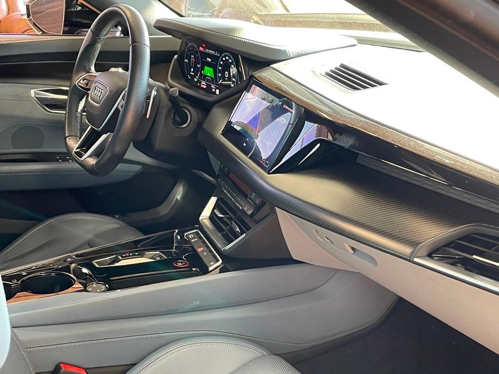 2022 Audi e-tron GT Premium Plus quattro - 22975557 - 22