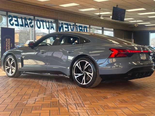 2022 Audi e-tron GT Premium Plus quattro - 22975557 - 5