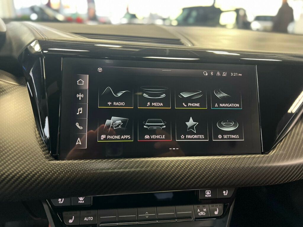 2022 Audi e-tron GT Premium Plus quattro - 22948403 - 21