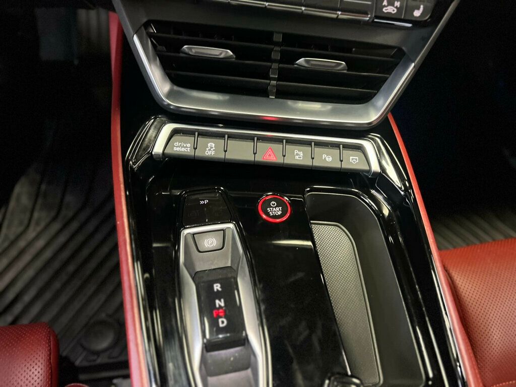 2022 Audi e-tron GT Premium Plus quattro - 22948403 - 27
