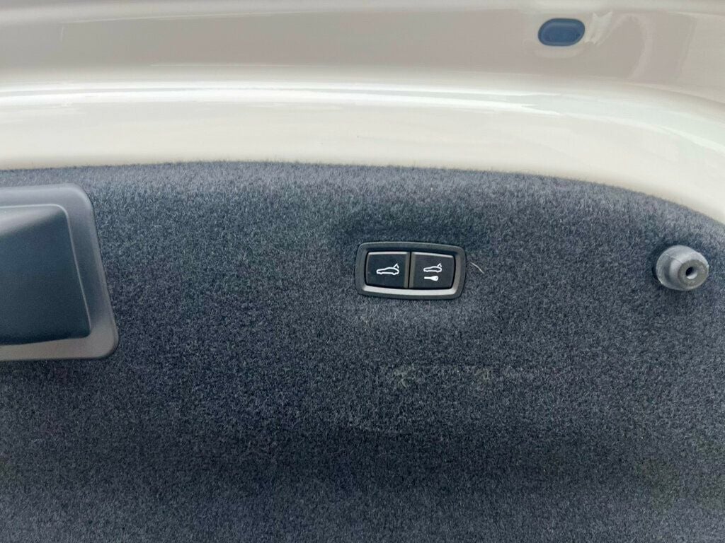 2022 Audi e-tron GT Premium Plus quattro - 23026649 - 9