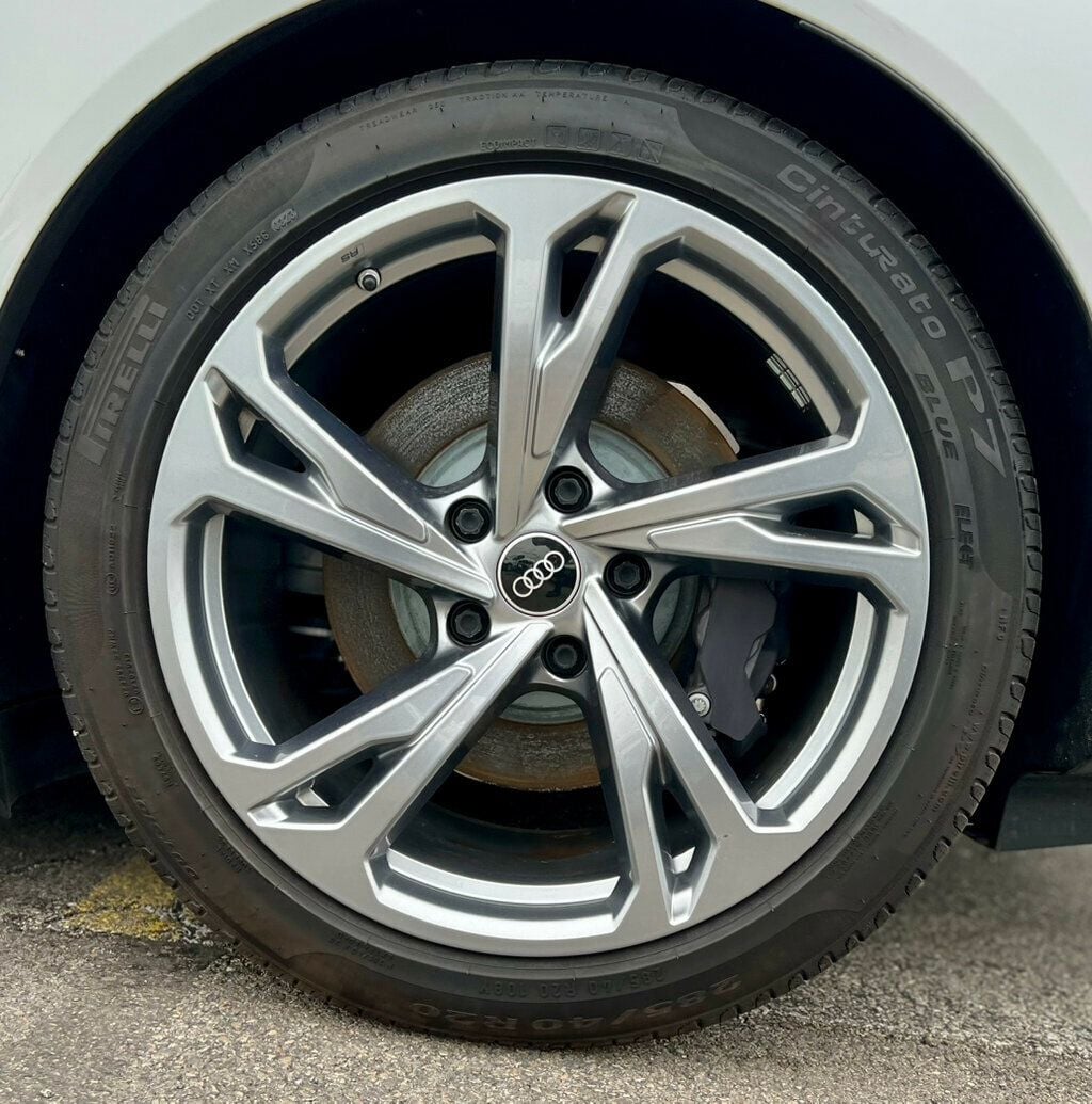 2022 Audi e-tron GT Premium Plus quattro - 23026649 - 29