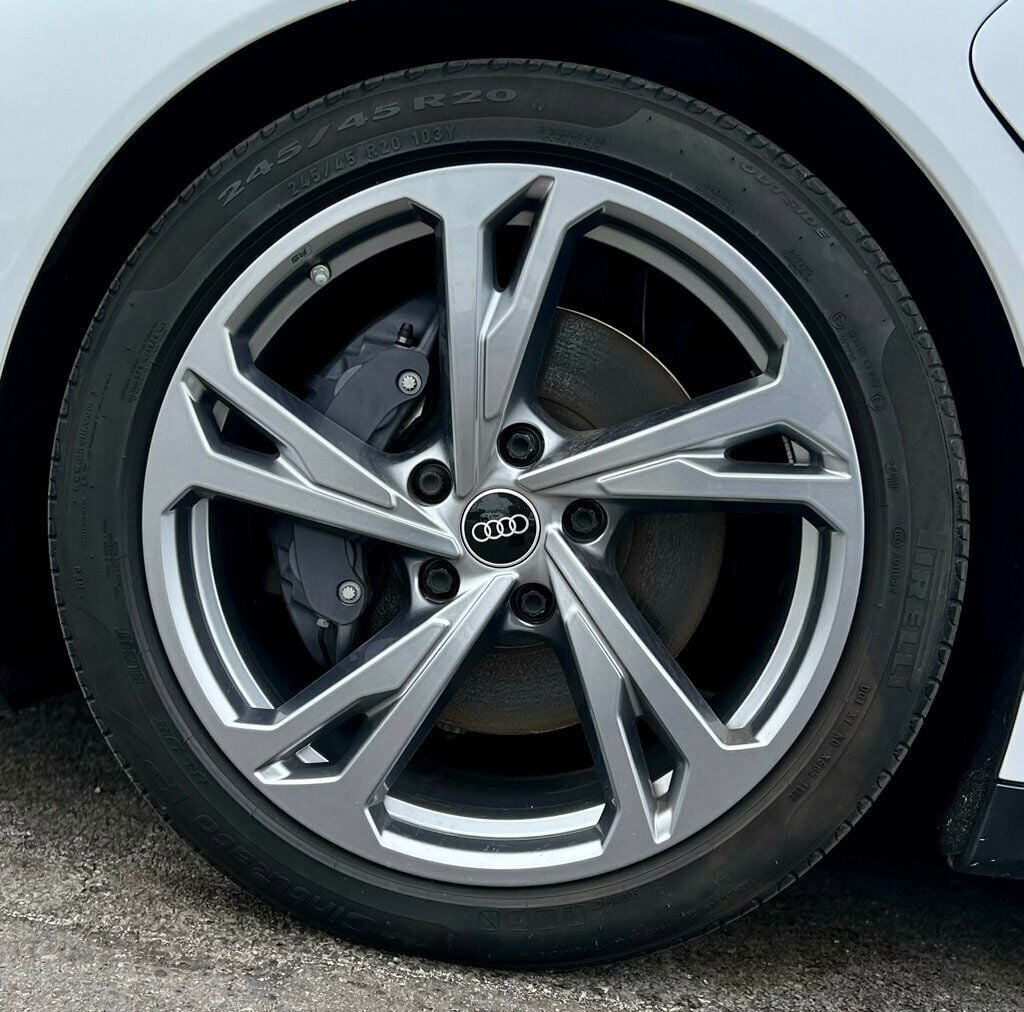 2022 Audi e-tron GT Premium Plus quattro - 23026649 - 30