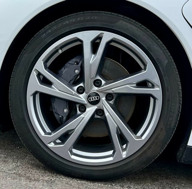 2022 Audi e-tron GT Premium Plus quattro - 23026649 - 30