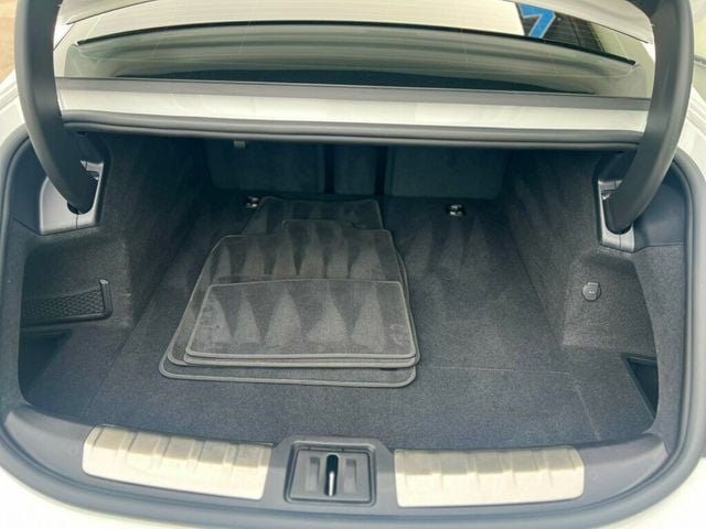 2022 Audi e-tron GT Premium Plus quattro - 23026649 - 7