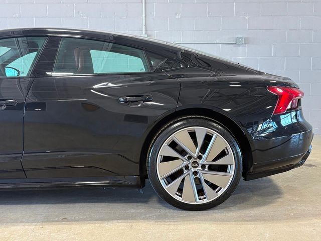 2022 Audi e-tron GT Premium Plus quattro - 22941492 - 9