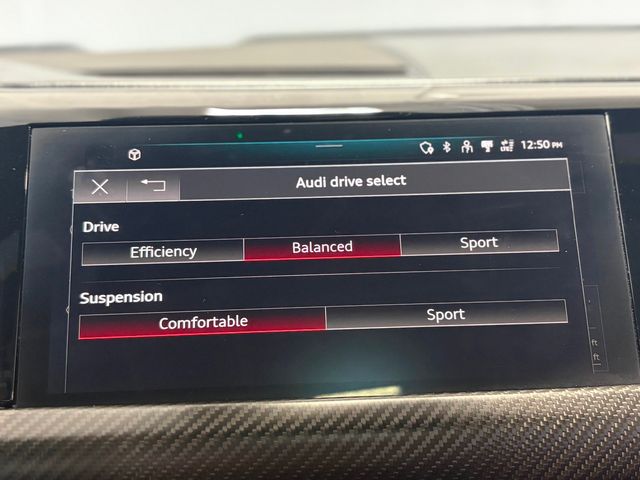 2022 Audi e-tron GT Premium Plus quattro - 22941492 - 32