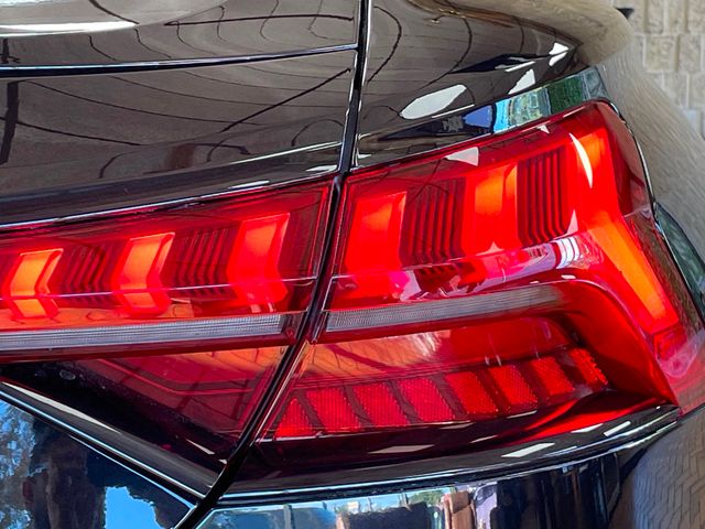 2022 Audi e-tron GT Prestige quattro - 22927225 - 13