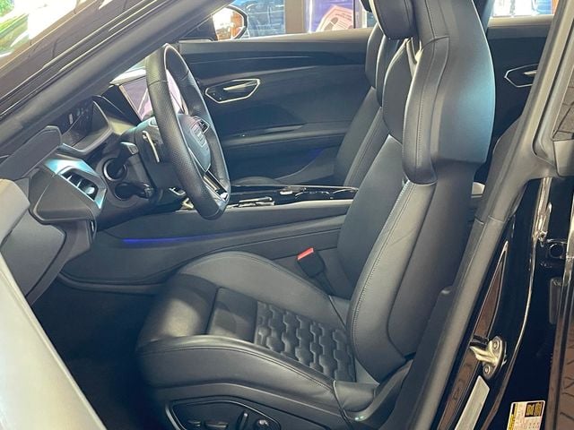 2022 Audi e-tron GT Prestige quattro - 22927225 - 15