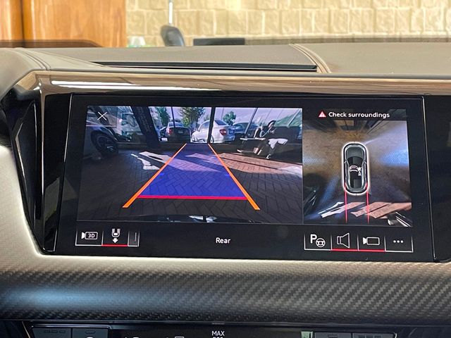 2022 Audi e-tron GT Prestige quattro - 22927225 - 31