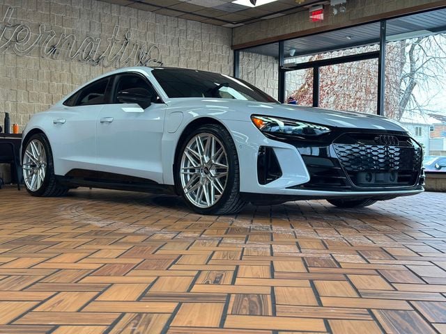 2022 Audi e-tron GT Prestige quattro - 22953035 - 9