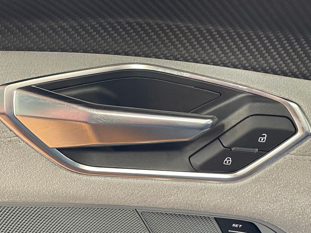 2022 Audi e-tron GT Prestige quattro - 22957270 - 16