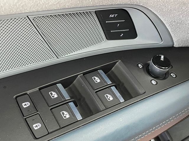 2022 Audi e-tron GT Prestige quattro - 22957270 - 17