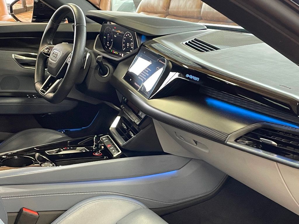 2022 Audi e-tron GT Prestige quattro - 22957270 - 27