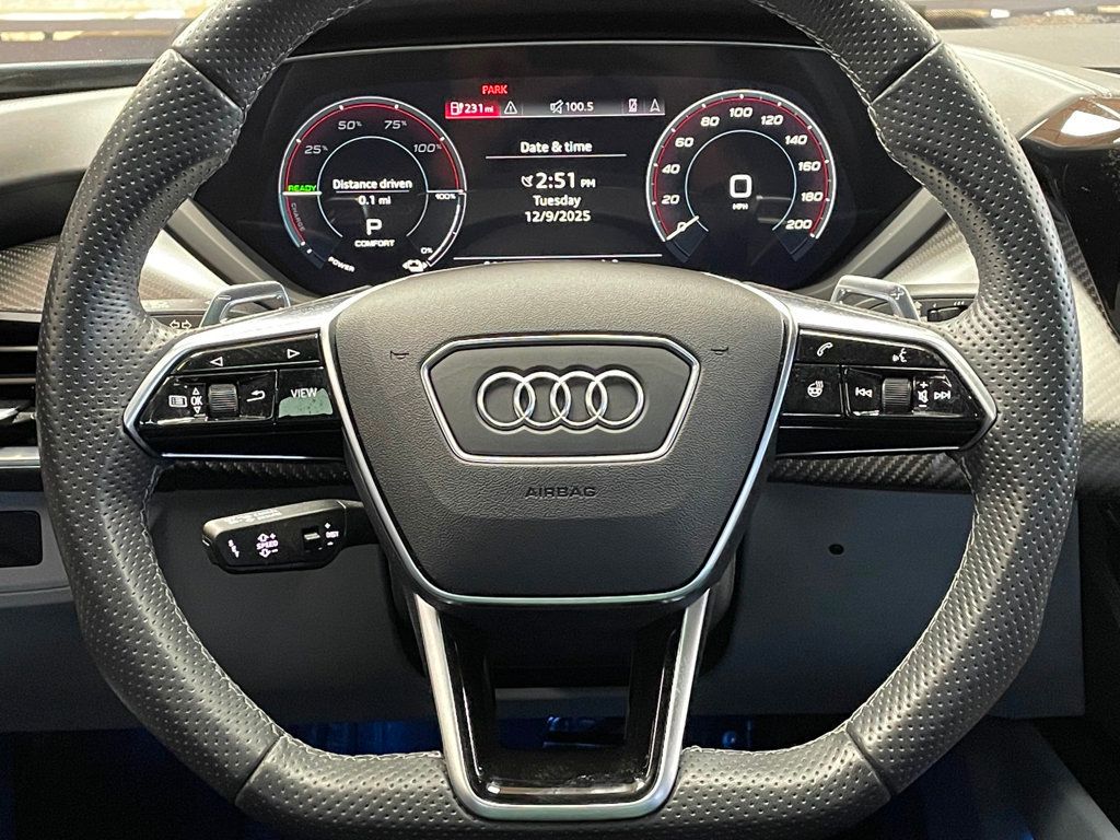 2022 Audi e-tron GT Prestige quattro - 22957270 - 29