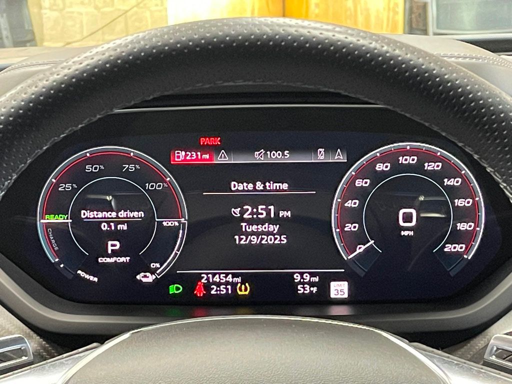 2022 Audi e-tron GT Prestige quattro - 22957270 - 30