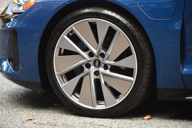 2022 Audi e-tron GT Prestige quattro - 22935208 - 15