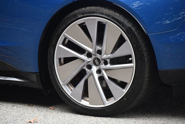 2022 Audi e-tron GT Prestige quattro - 22935208 - 16