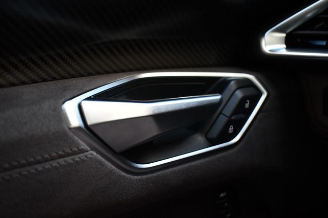 2022 Audi e-tron GT Prestige quattro - 22935208 - 18