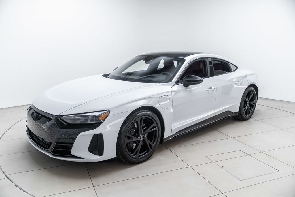 2022 Audi e-tron GT Quattro Prestige
