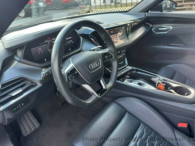 2022 Audi e-tron GT Prestige quattro - 22957395 - 11