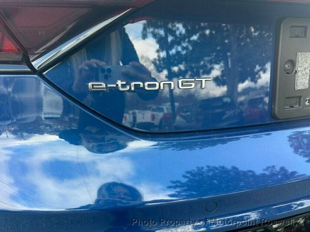 2022 Audi e-tron GT Prestige quattro - 22957395 - 24