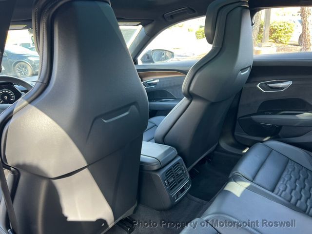 2022 Audi e-tron GT Prestige quattro - 22983515 - 16