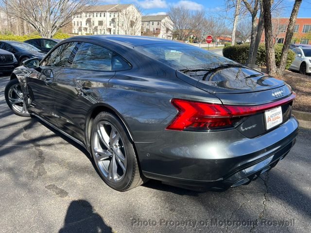 2022 Audi e-tron GT Prestige quattro - 22983515 - 4