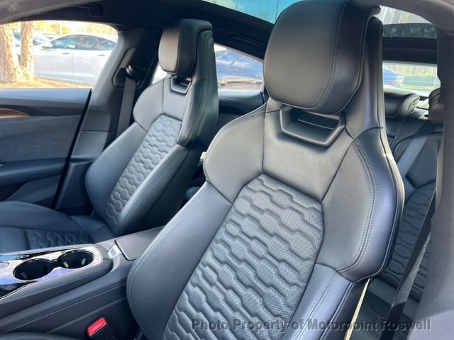 2022 Audi e-tron GT Prestige quattro - 22983515 - 7