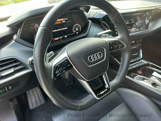 2022 Audi e-tron GT Prestige quattro - 23000091 - 15