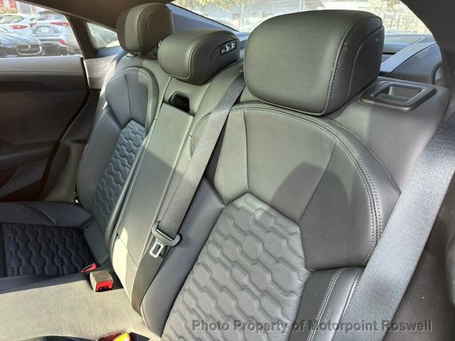 2022 Audi e-tron GT Prestige quattro - 23000091 - 22