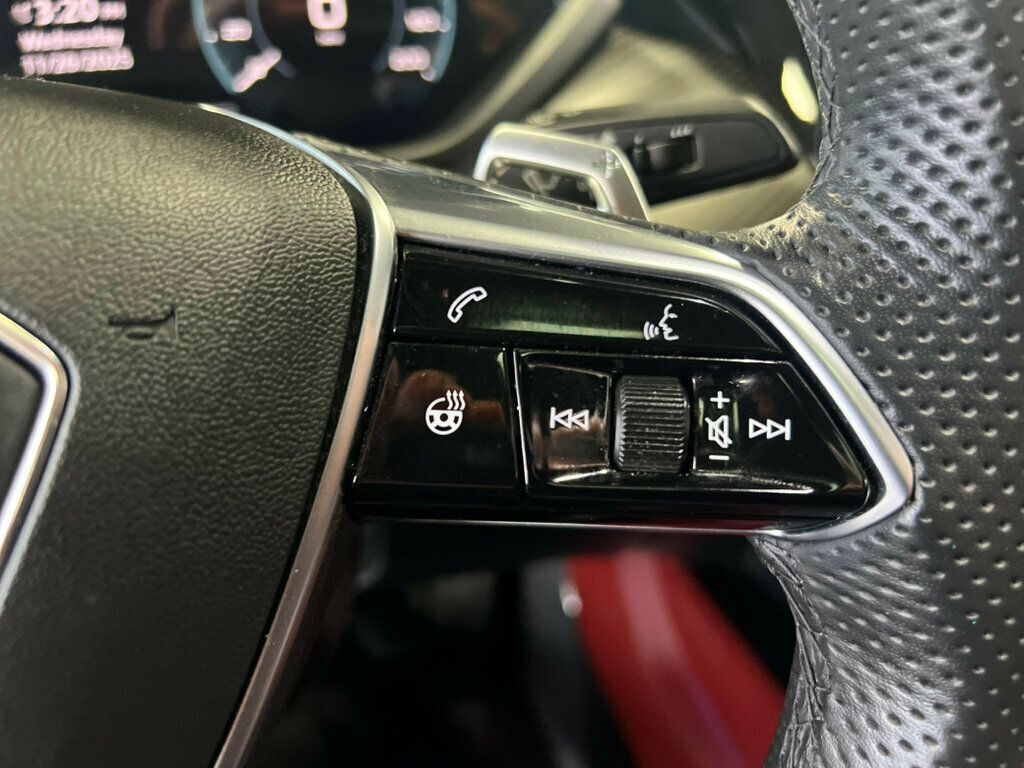 2022 Audi e-tron GT Prestige quattro - 22948403 - 17