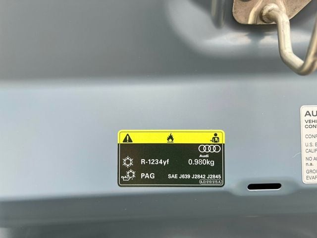 2022 Audi e-tron GT Prestige quattro - 22994309 - 14