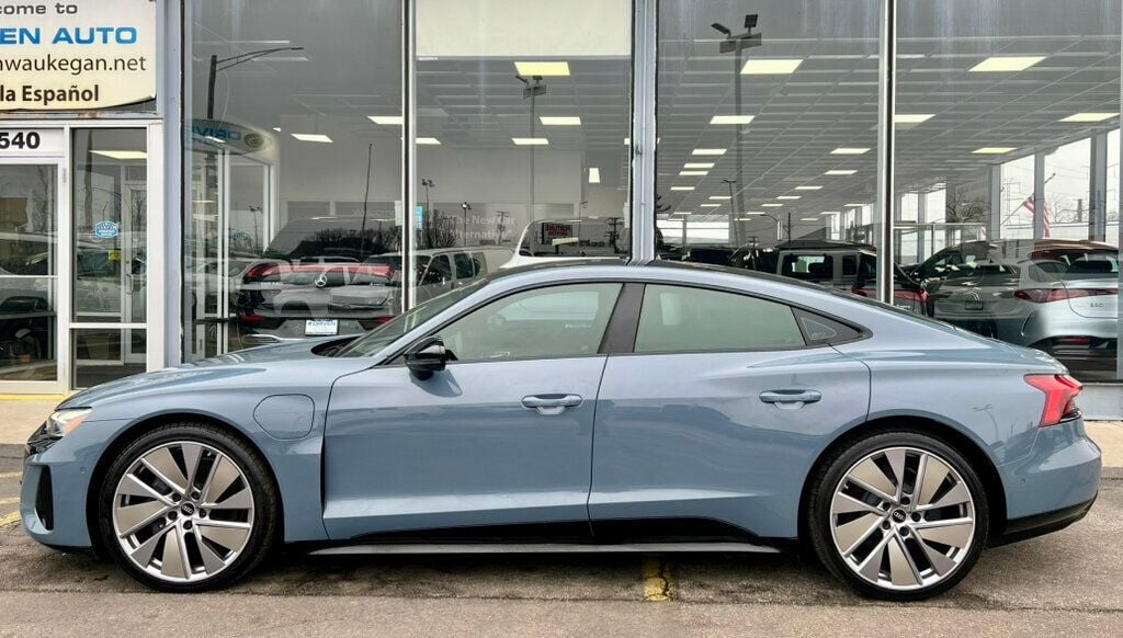 2022 Audi e-tron GT Prestige quattro - 22994309 - 1