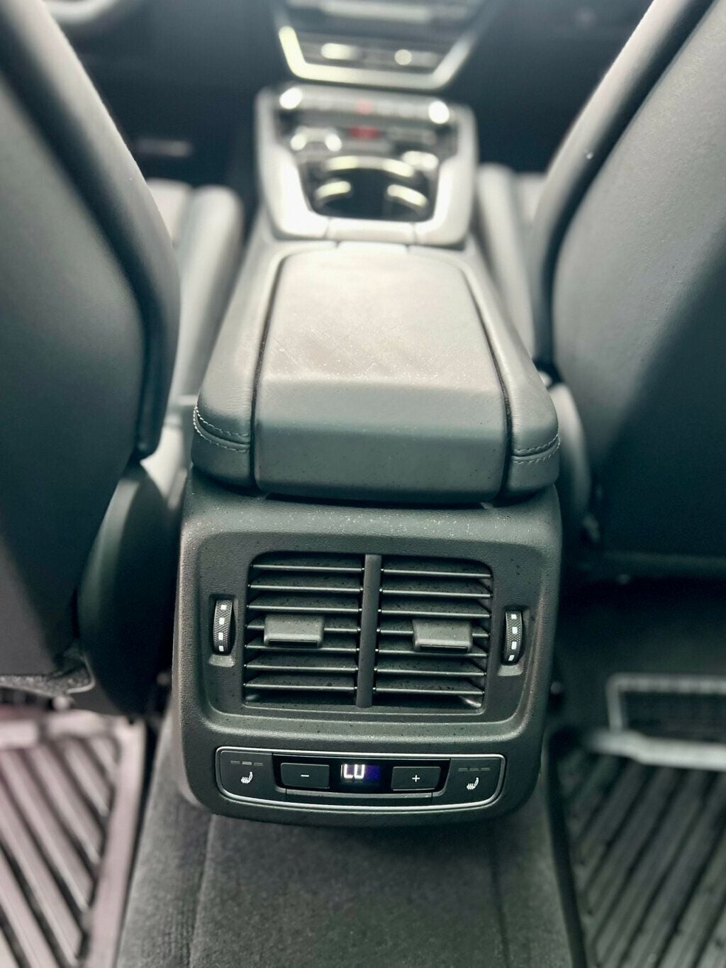 2022 Audi e-tron GT Prestige quattro - 22994309 - 21