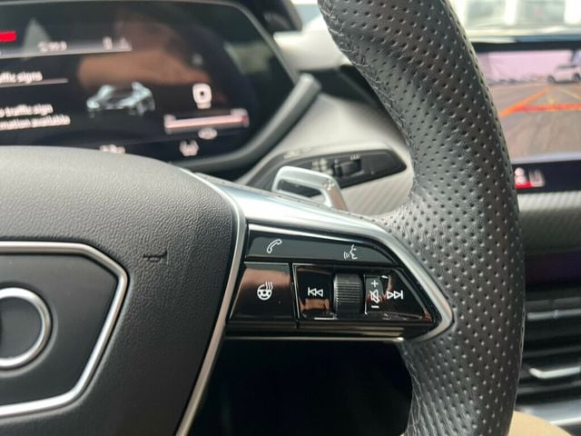 2022 Audi e-tron GT Prestige quattro - 22994309 - 23