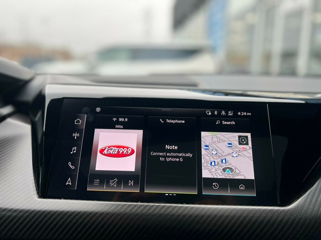 2022 Audi e-tron GT Prestige quattro - 22994309 - 27