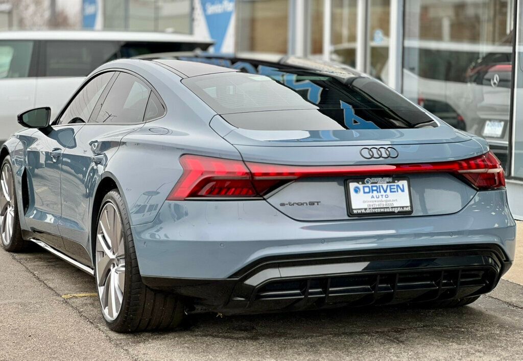 2022 Audi e-tron GT Prestige quattro - 22994309 - 2