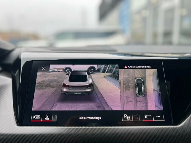2022 Audi e-tron GT Prestige quattro - 22994309 - 32