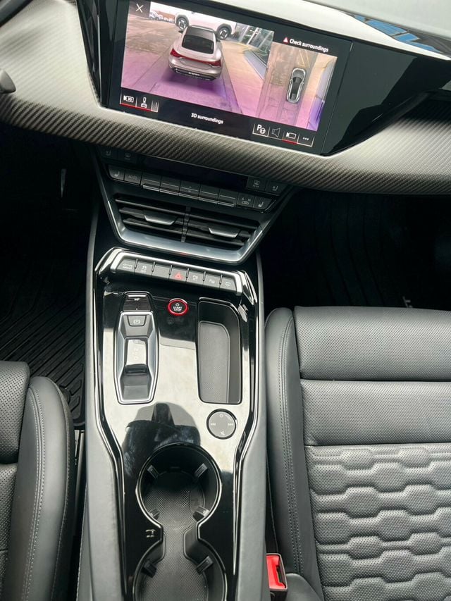 2022 Audi e-tron GT Prestige quattro - 22994309 - 33