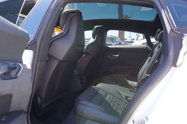 2022 Audi e-tron GT PRESTIGE QUATTRO, ELECTRIC, ALL WHEEL DRIVE, PANORAMIC MOON ROOF - 23079999 - 19