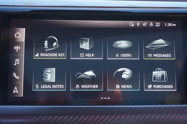 2022 Audi e-tron GT PRESTIGE QUATTRO, ELECTRIC, ALL WHEEL DRIVE, PANORAMIC MOON ROOF - 23079999 - 34
