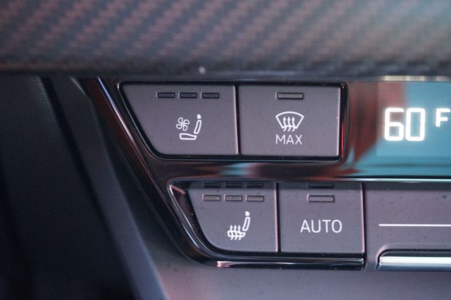 2022 Audi e-tron GT PRESTIGE QUATTRO, ELECTRIC, ALL WHEEL DRIVE, PANORAMIC MOON ROOF - 23079999 - 43