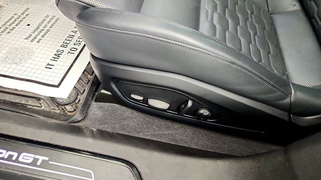 2022 Audi e-tron GT Prestige quattro w/ Performance Package & Full Leather Interior - 22979665 - 11