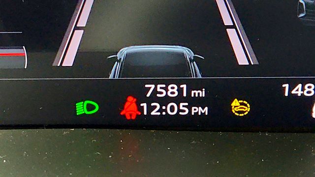 2022 Audi e-tron GT Prestige quattro w/ Performance Package & Full Leather Interior - 22979665 - 15