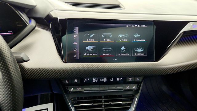 2022 Audi e-tron GT Prestige quattro w/ Performance Package & Full Leather Interior - 22979665 - 16