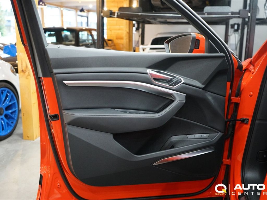 2022 Audi e-tron Sportback S line Premium Plus quattro - 22948501 - 10