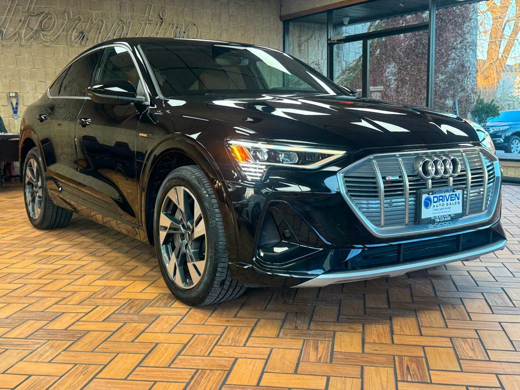 2022 Audi e-tron Sportback S line Premium quattro - 22945631 - 10